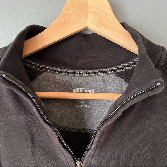 Kirkland Quarter Zip Sweater Sz M - Picture 5 of 5